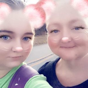 Meet your Posher, Brenda